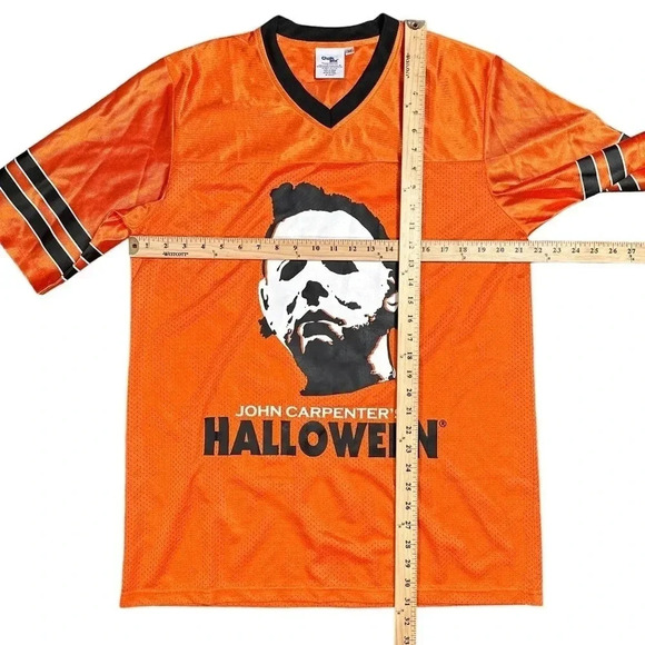 Halloween Movie Chalk Line Football Jersey Michael Myers Mens Medium - Picture 6 of 6